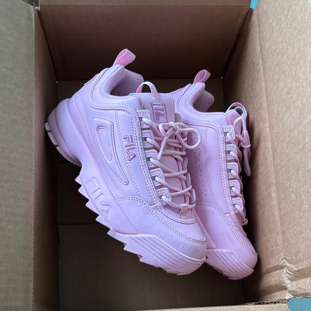 FILA Women's Light Pink Sneakers